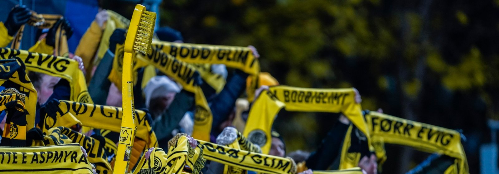 Bodø/Glimt fans før eliteseriekampen i fotball mellom Stabæk og Bodø/Glimt på Nadderud stadion i Bærum søndag. Foto: Terje Pedersen / NTB