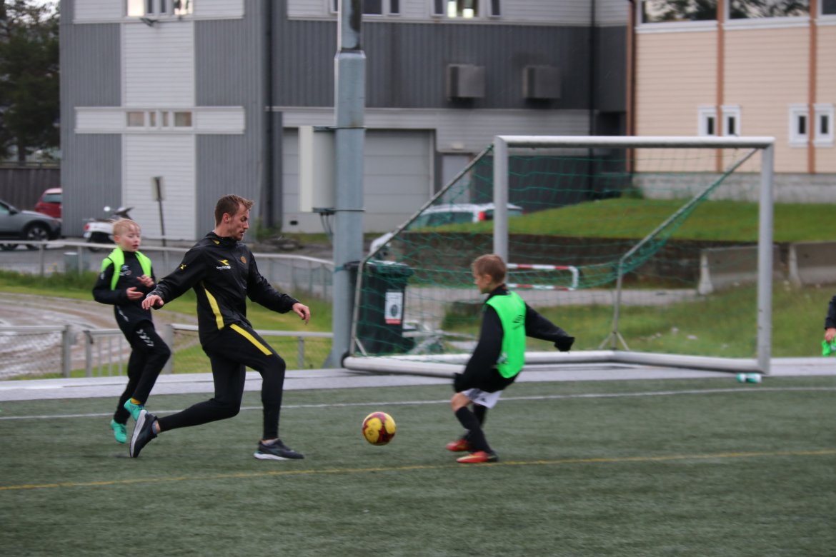 Ricardo Friedrich spiller ball.