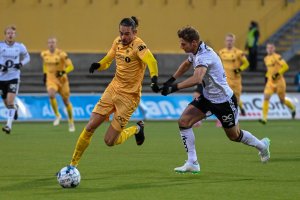 Amor Layouni mot Rosenborg.