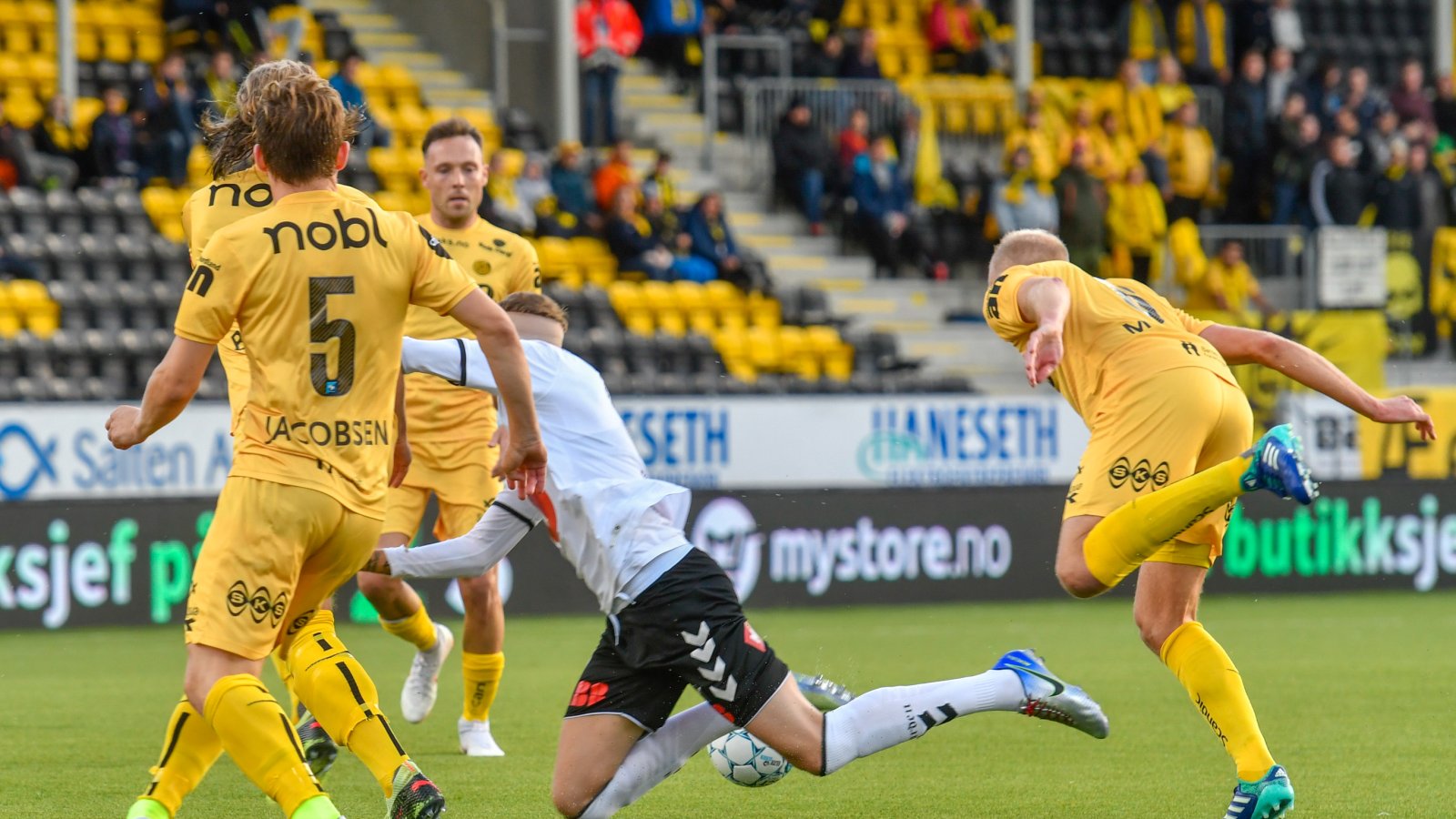  Bodø/Glimt mot Odd på Aspmyra.