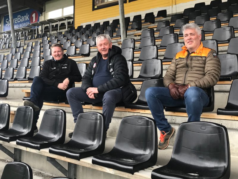 Styreleder i FK Bodø/Glimt, Inge Henning Andersen, Benn Eidissen og Tord Ueland Kolstad. Foto: Freddy Thoresen