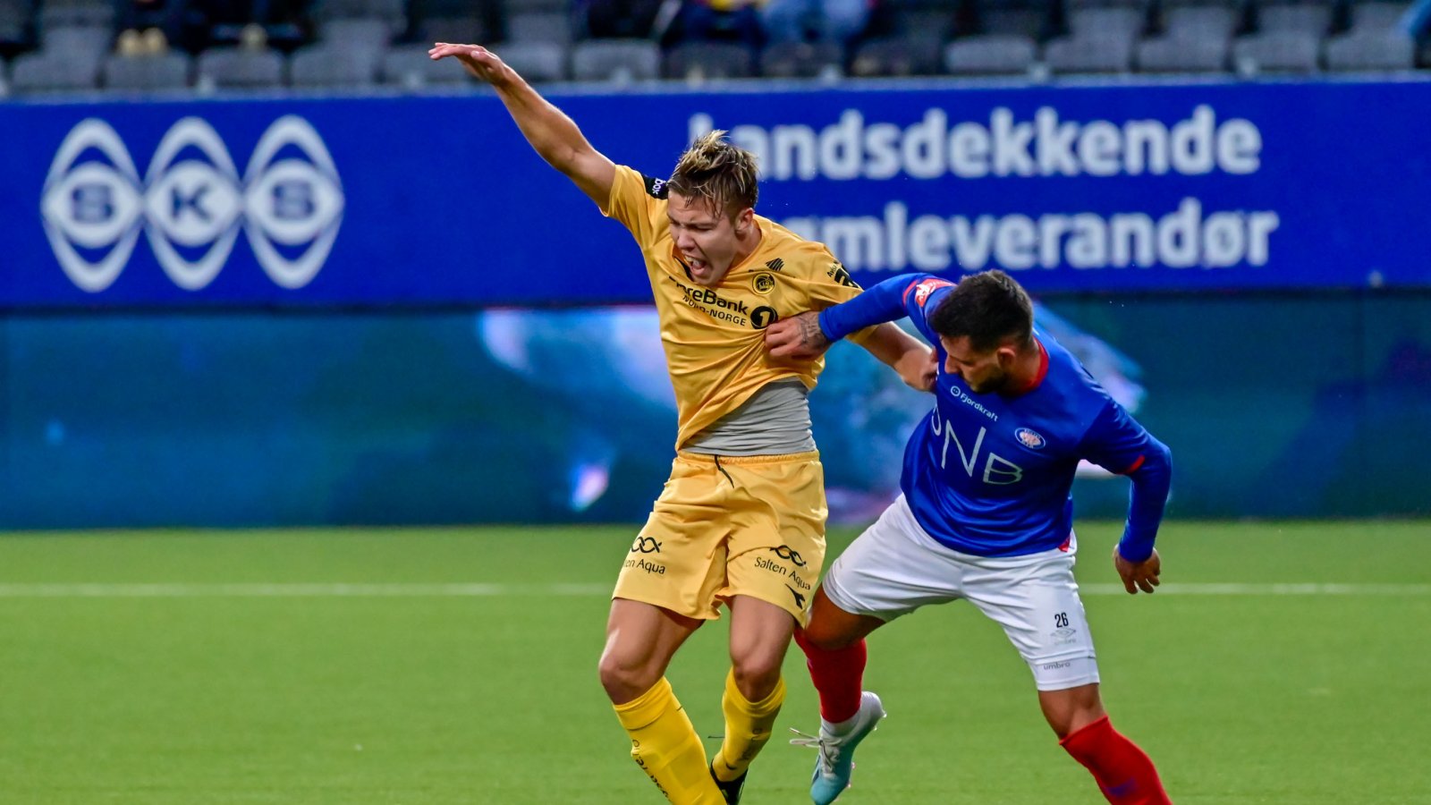 Fredrik André Bjørkan under kampen mot Vålerenga på Aspmyra i 2019.