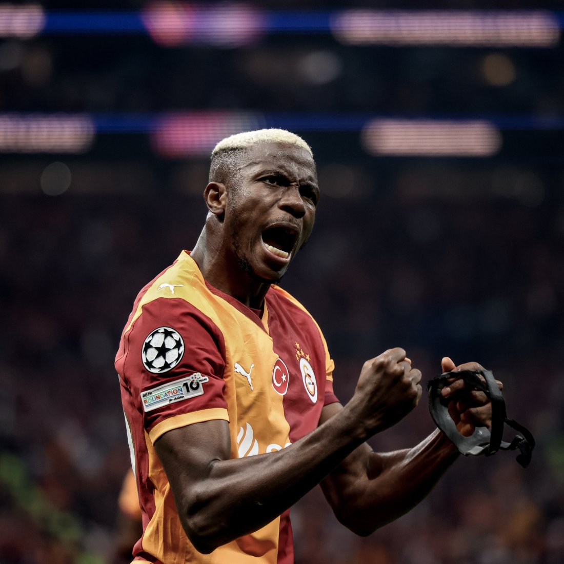 ISTANBUL, TURKEY - SEPTEMBER 30: Victor Osimhen of Galatasaray celebrates after scoring his team’s first goal during the UEFA Champions League 2025/26 League Phase MD2 match between Galatasaray A.S. and Liverpool FC at Ali Sami Yen Spor Kompleksi on September 30, 2025 in Istanbul, Turkey. (Photo by Ahmad Mora - UEFA/UEFA via Getty Images)