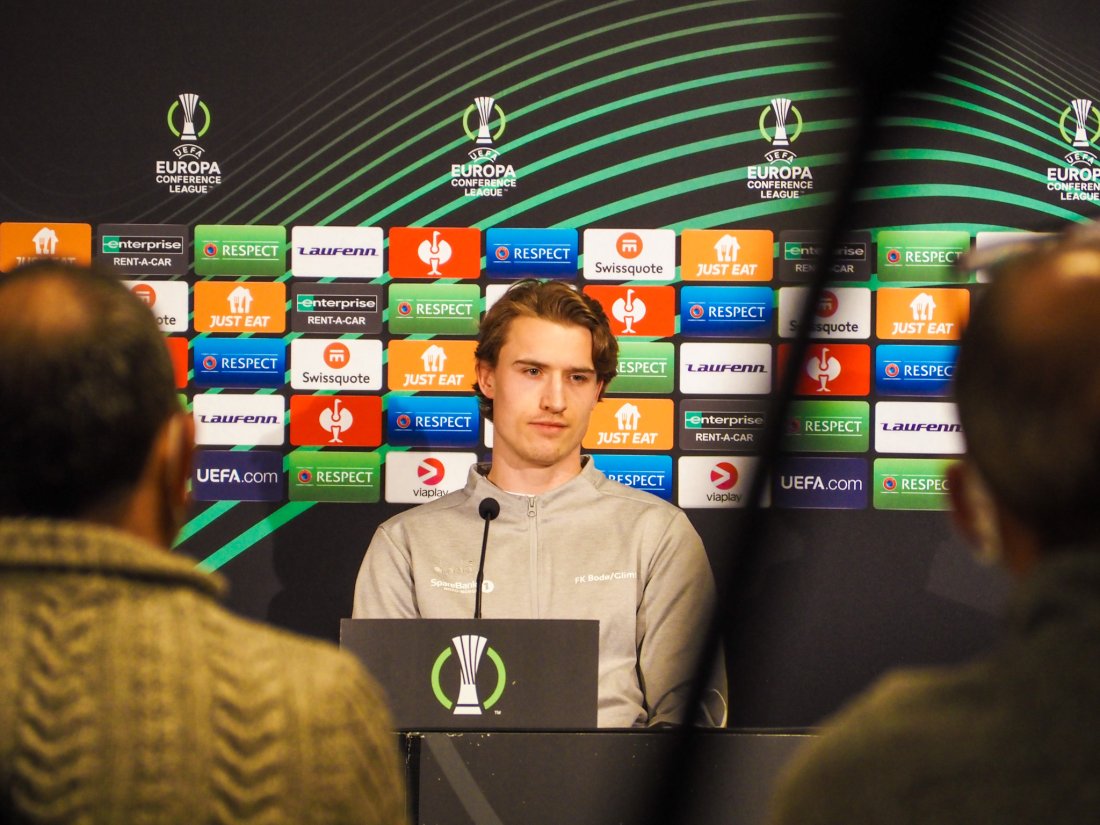 Marius Høibråten på pressekonferanse på Aspmyra foran kampen mot Celtic i februar 2022.JPG