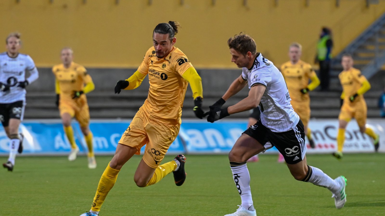 Amor Layouni mot Rosenborg.