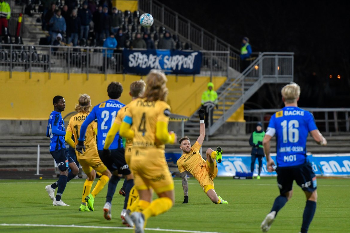 Bodø/Glimt mot Stabæk.