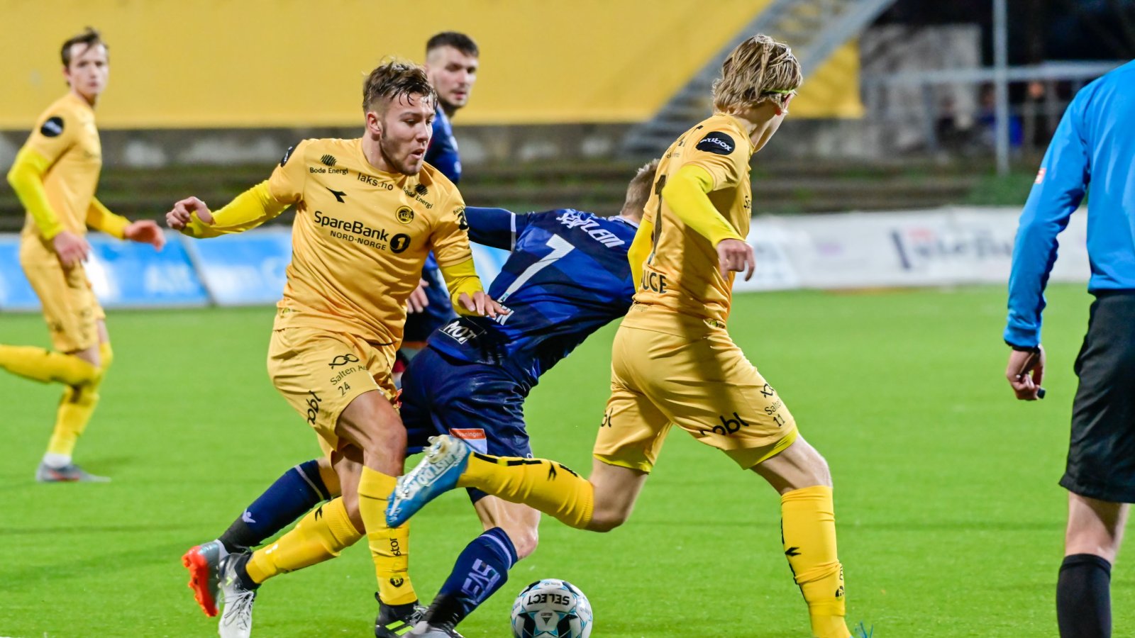 Fredrik André Bjørkan i kampen mot Kristiansund på Aspmyra 2019.