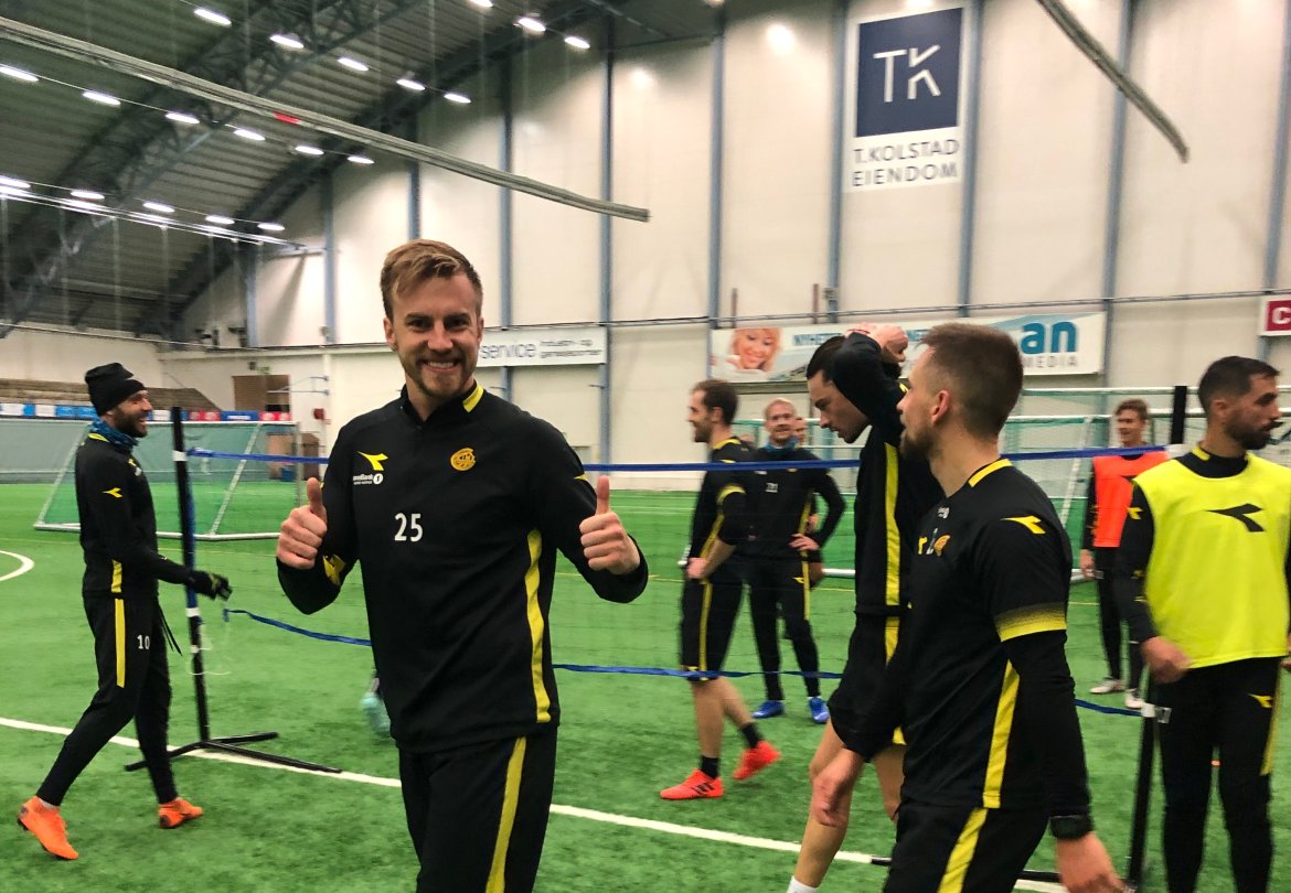 Ricardo Friedrich koste seg på første trening. 