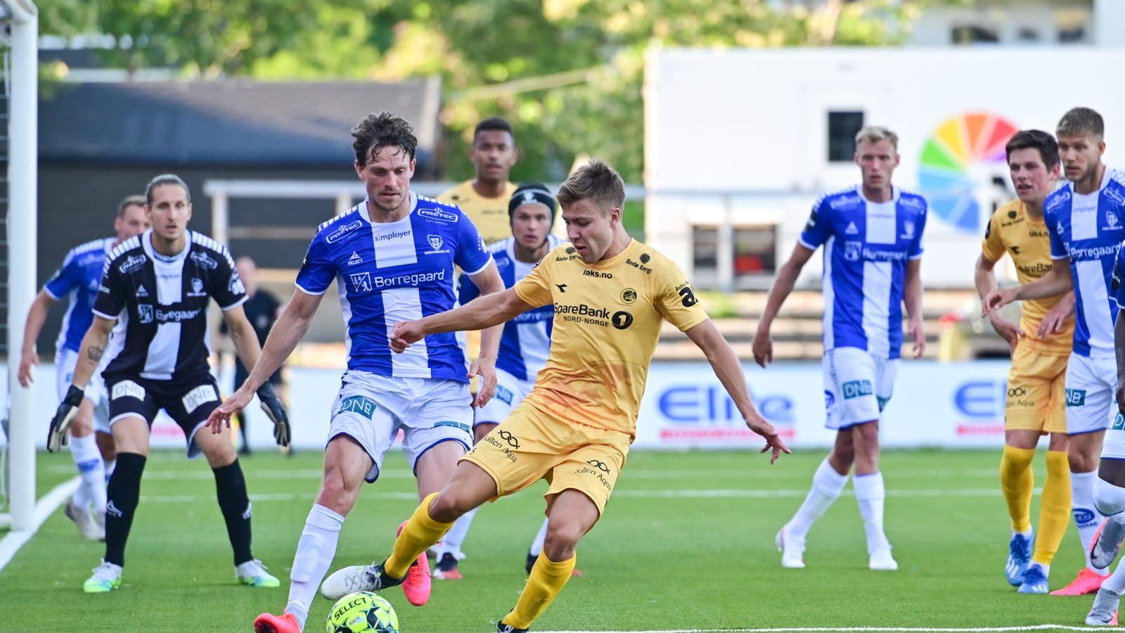 Fredrik André Bjørkan i kampen mot Sarpsborg 08 på Aspmyra Stadion i 2020. 