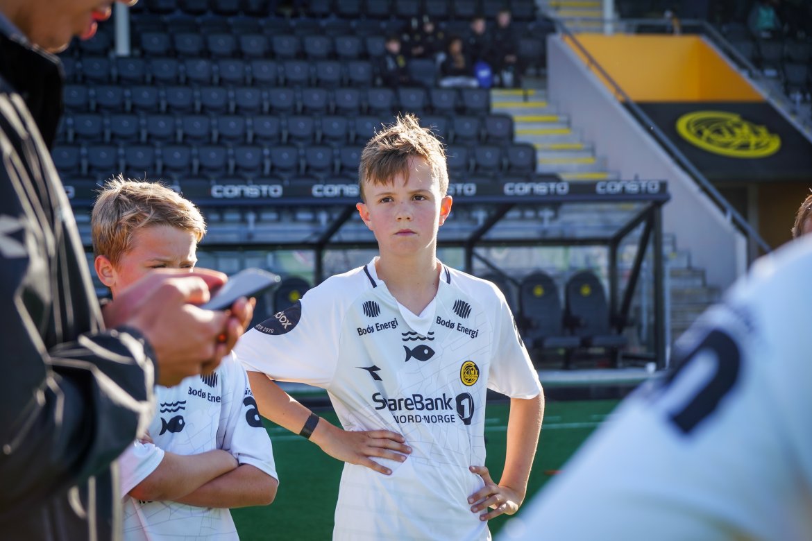 Spillere under Salten Aqua-samling på Aspmyra 2022. Salten Aqua talentsamling.